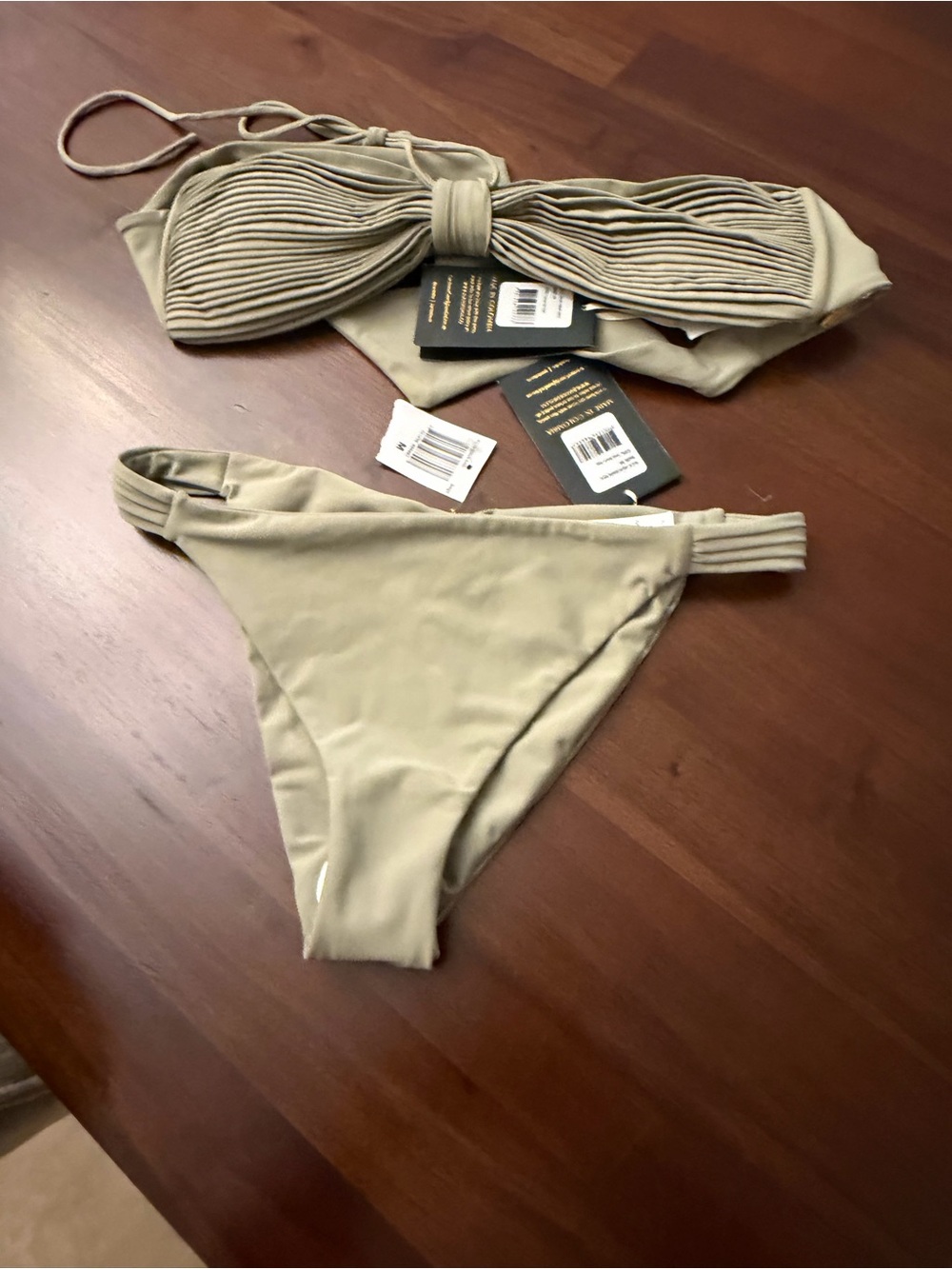 NWT Juan de Dios Tortuga Pleated Bikini Top - Picture 4 of 9